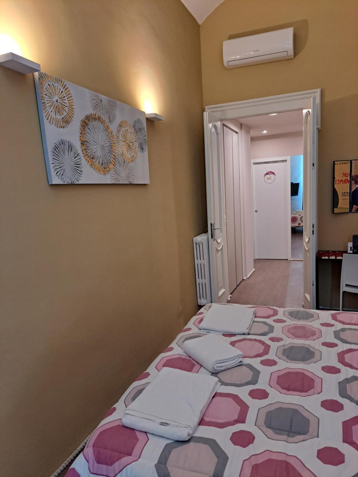 Hotel Loca à Turin Extérieur photo