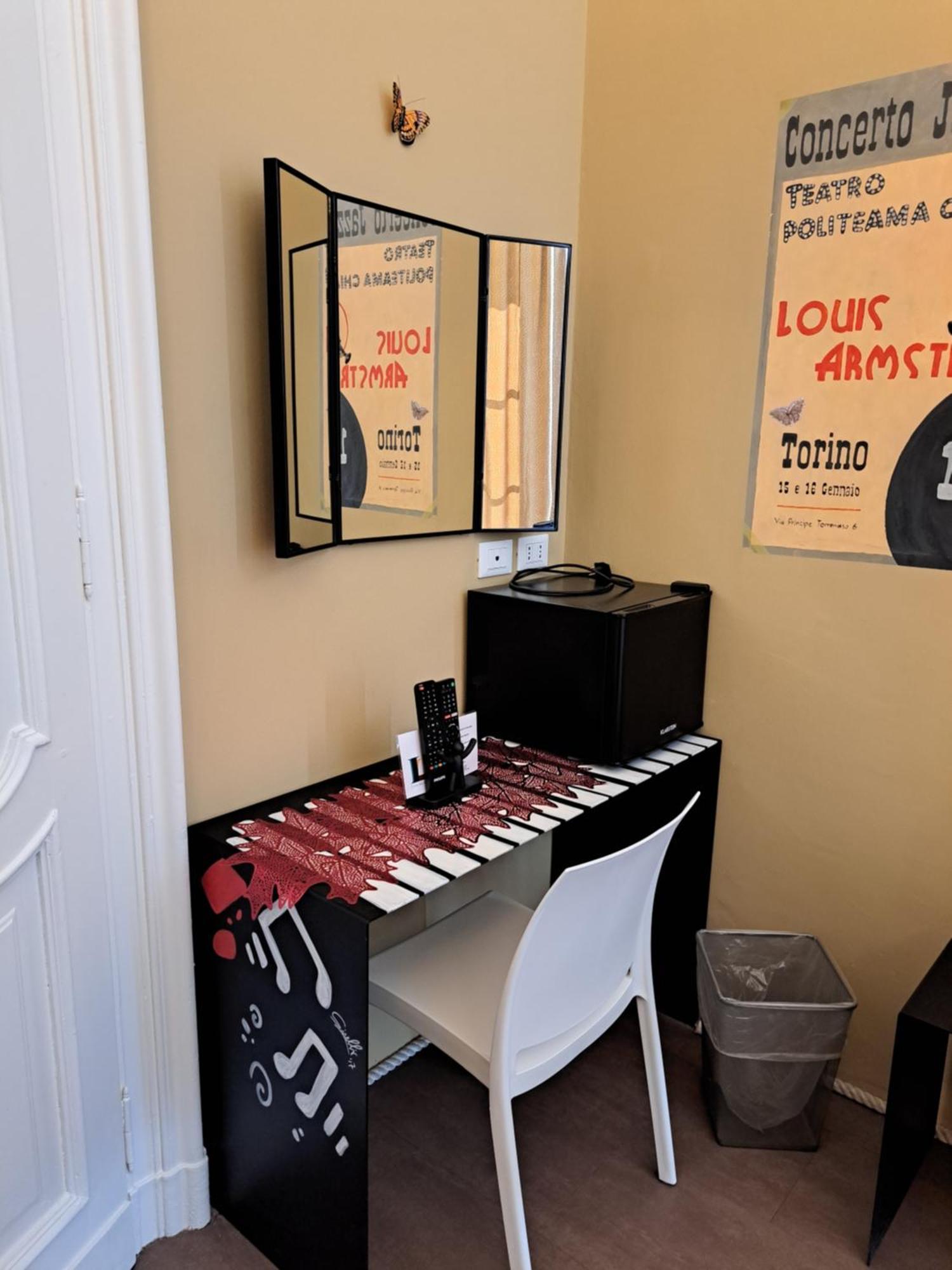 Hotel Loca à Turin Extérieur photo